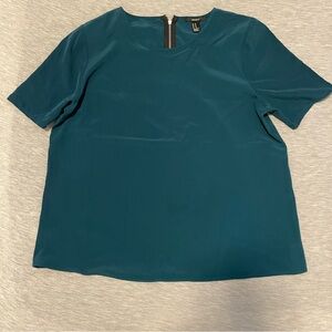 Cute business casual shirt